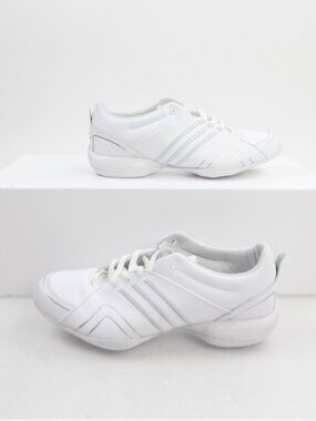 Women's NWT Adidas Athletic Cross training shoes.  Size 6